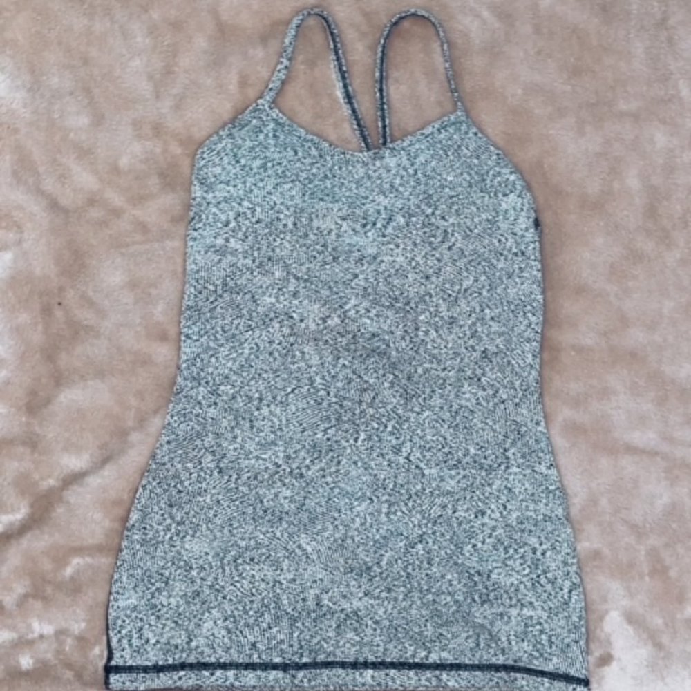 Lululemon Power Y bra tank Size 4 - Worn twice! -